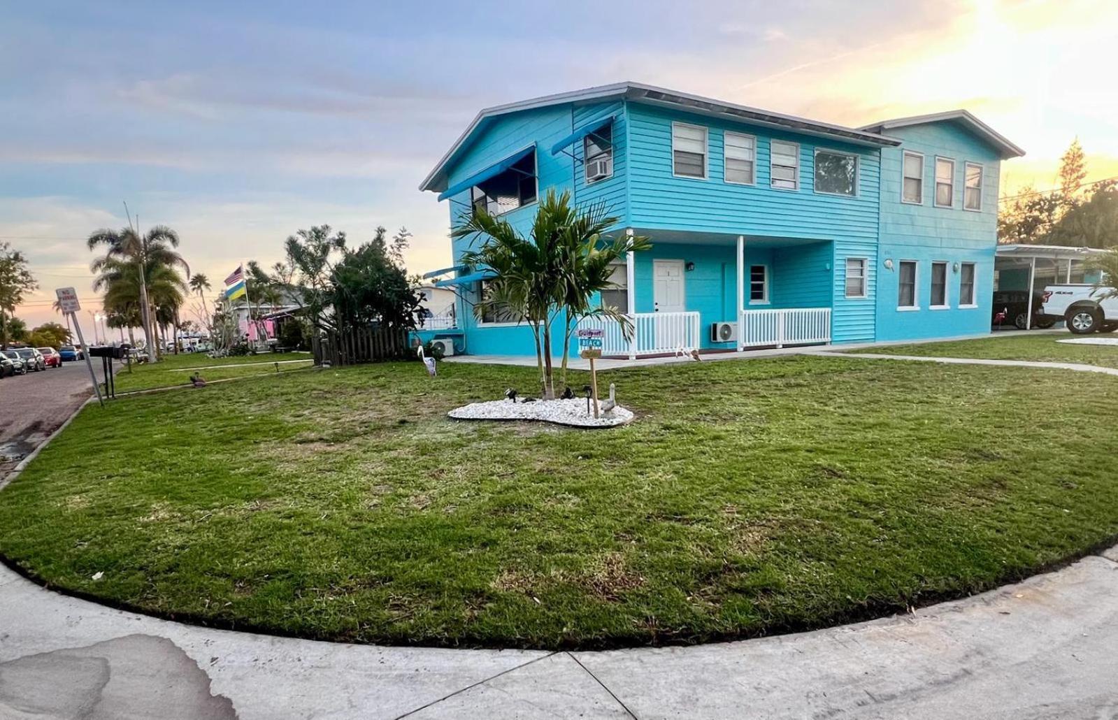 Lovely Vacation Home 1 Block From Beach & Downtown Gulfport San Petersburgo Exterior foto