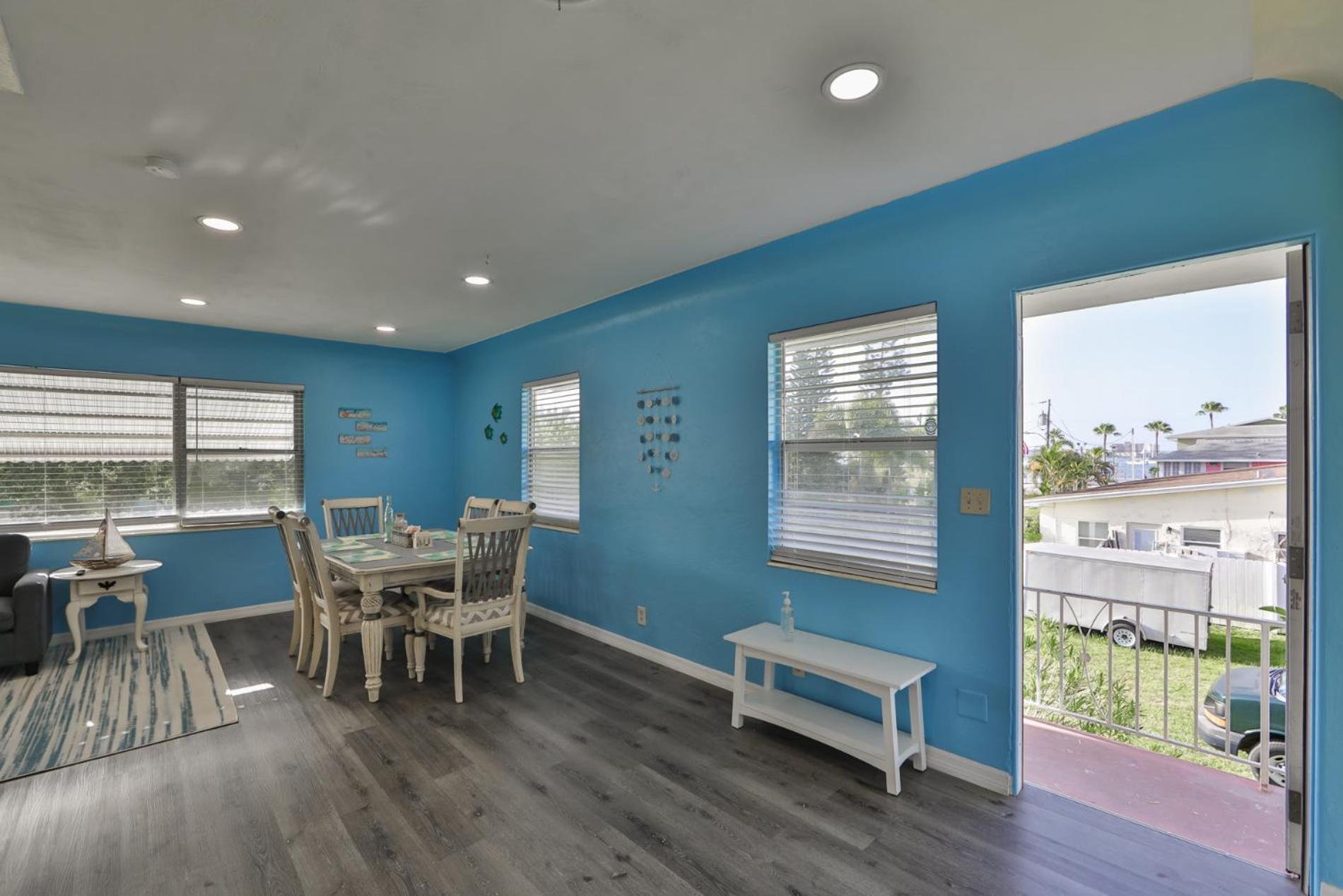 Lovely Vacation Home 1 Block From Beach & Downtown Gulfport San Petersburgo Exterior foto